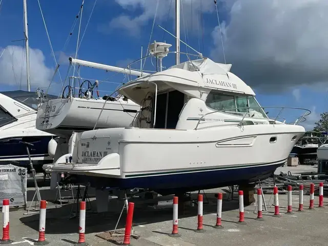 Jeanneau Merry Fisher 925