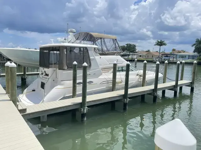 Sea Ray 420 AC