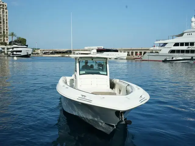 Boston Whaler Whaler 370 Outrage