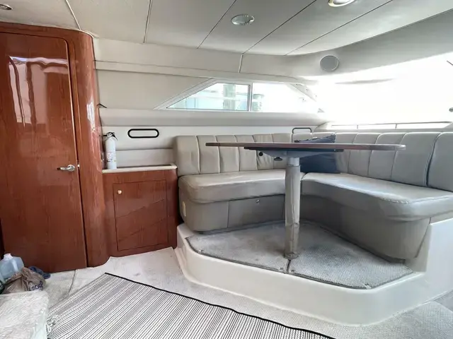 Sea Ray 420 AC