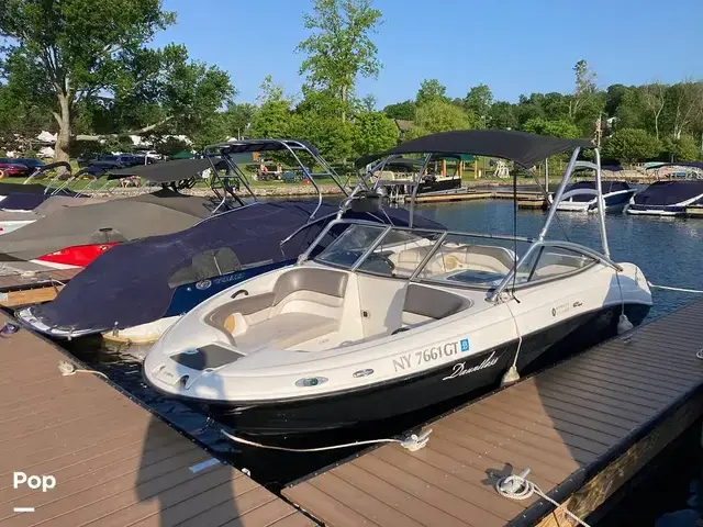 Yamaha Boats AR210