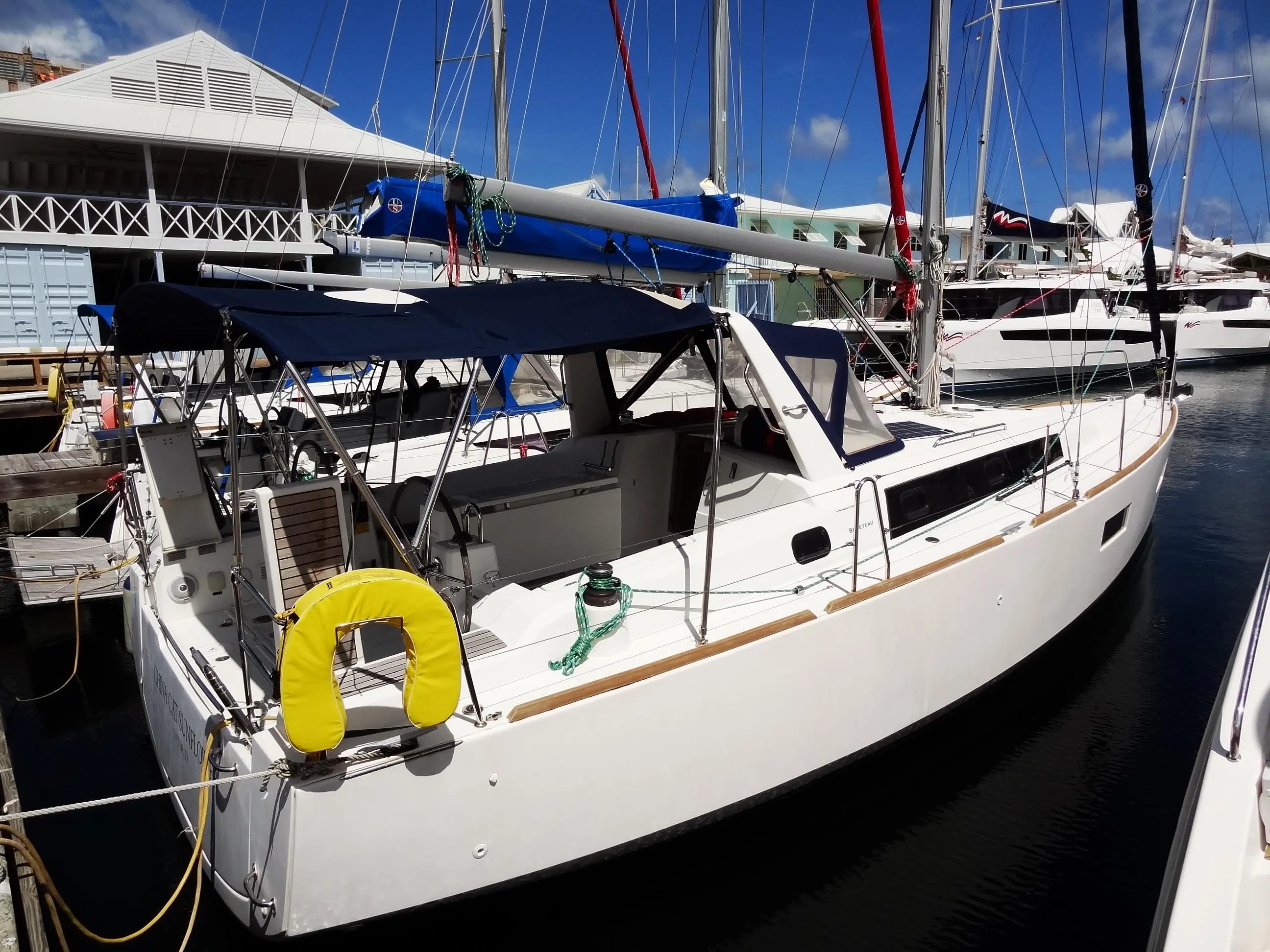 2017 Beneteau oceanis 38