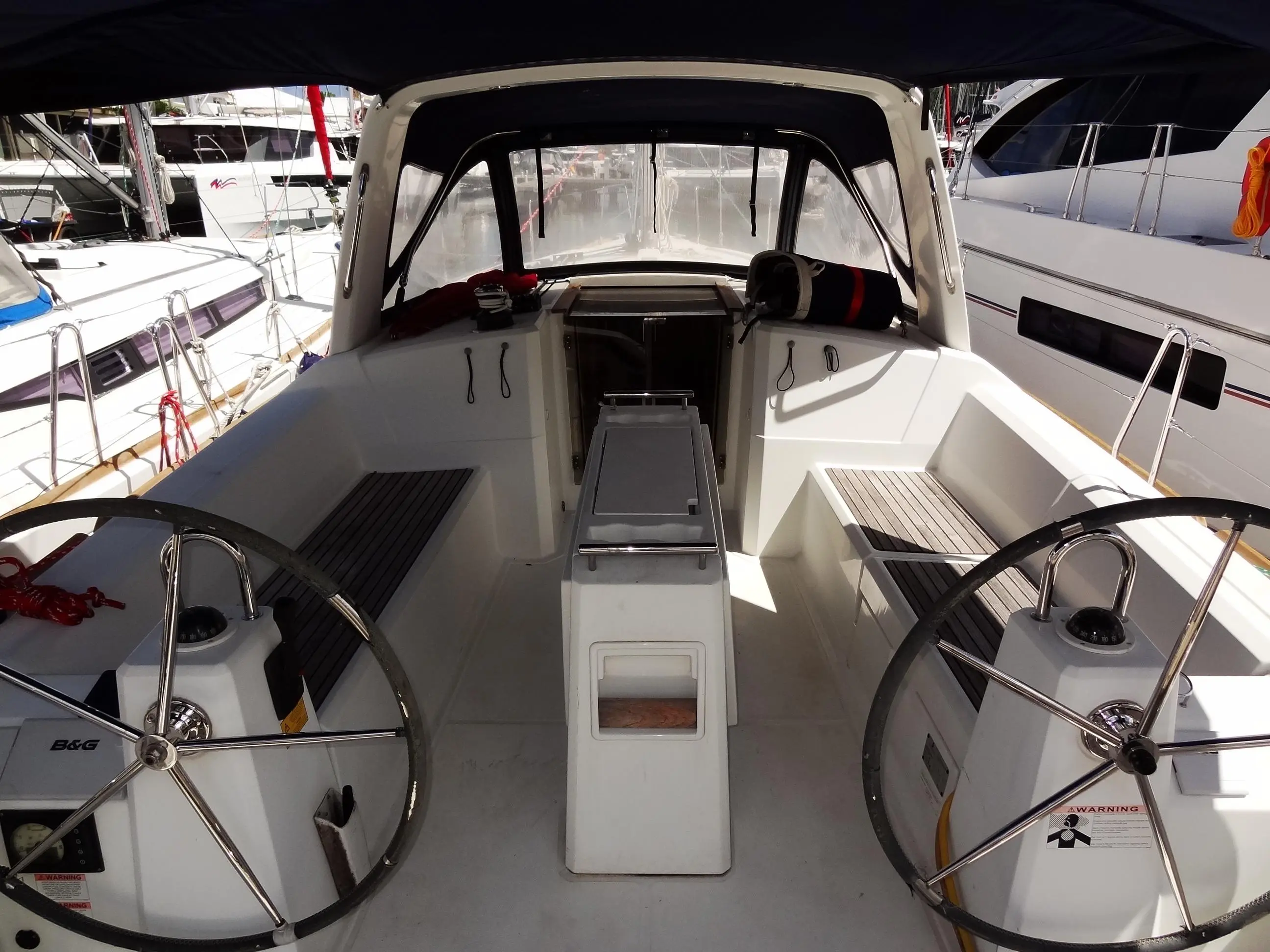 2017 Beneteau oceanis 38