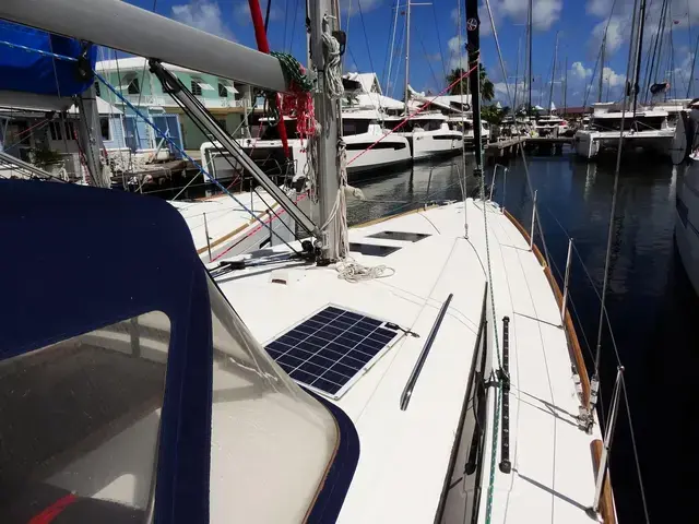 Beneteau Oceanis 38