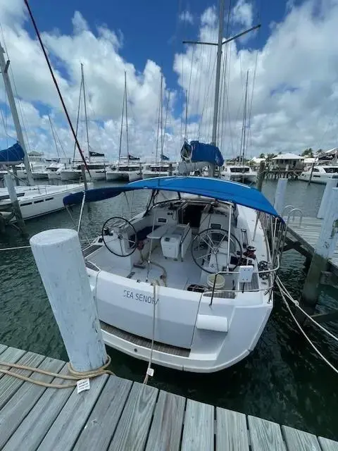 2017 Jeanneau sun odyssey 519