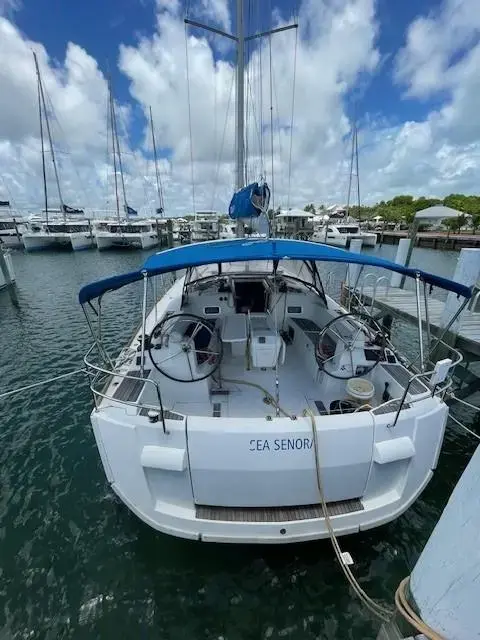 2017 Jeanneau sun odyssey 519