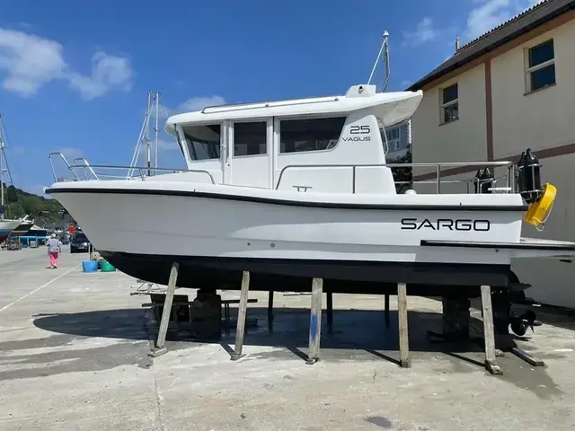 Sargo 25