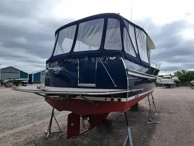 Rhea 850 Timonier