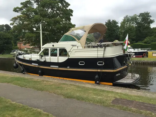 Linssen Grand Sturdy 380 AC