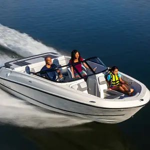 2024 Bayliner VR4 Bowrider