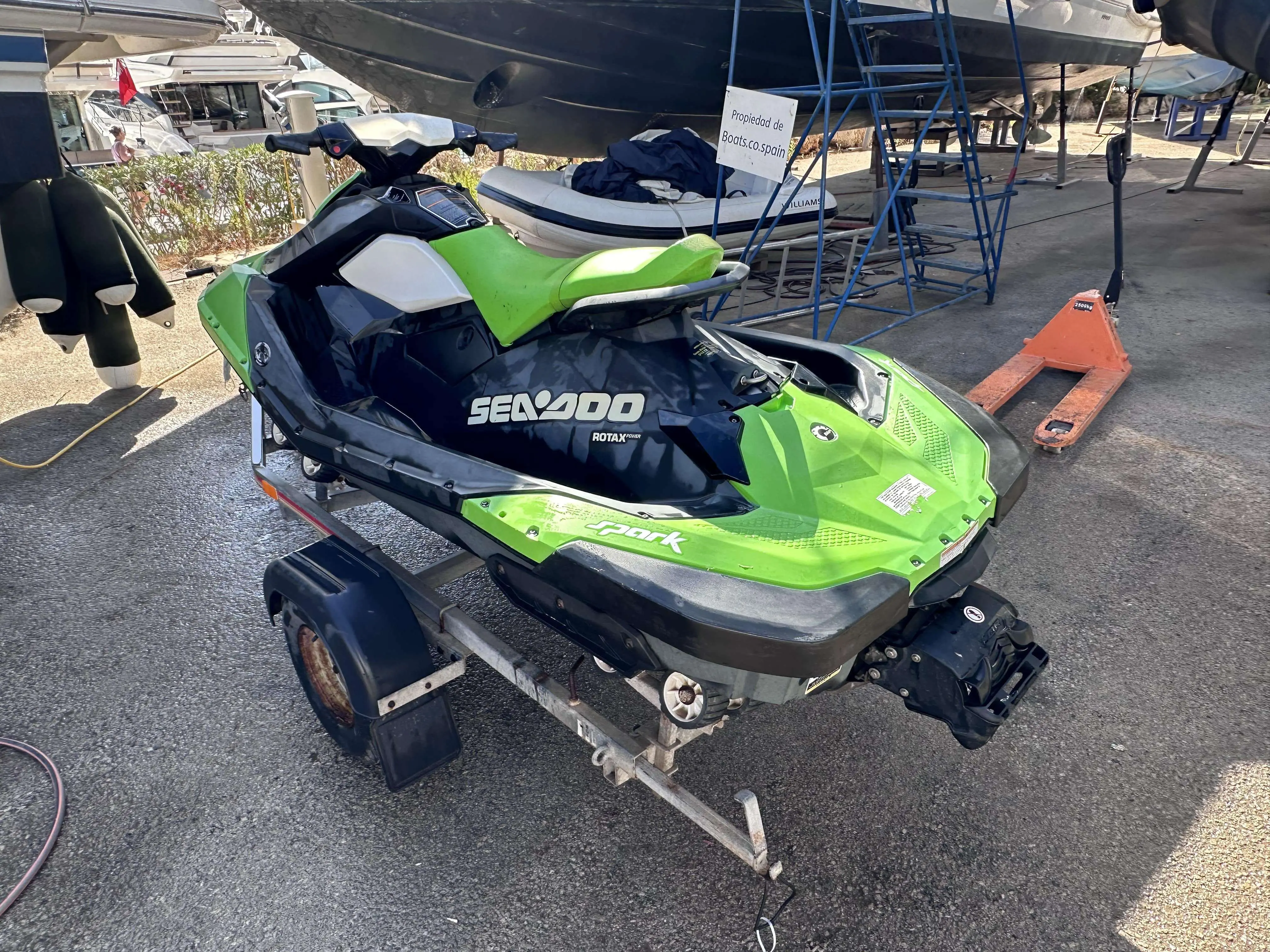 2016 Sea-doo spark 2up