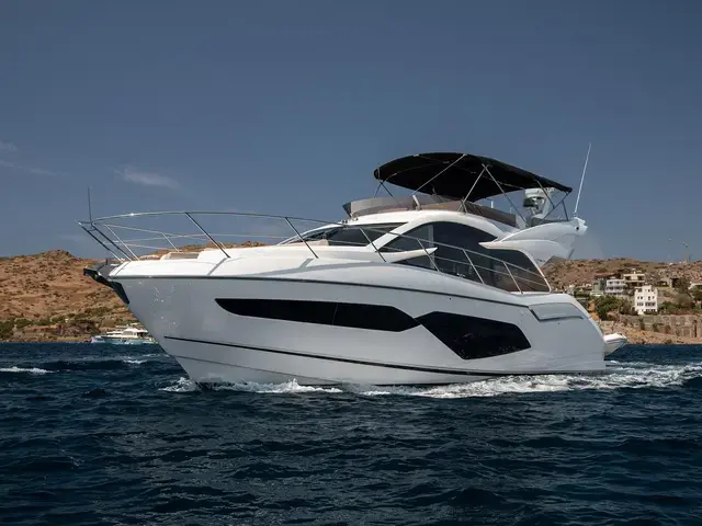 Sunseeker Manhattan 52