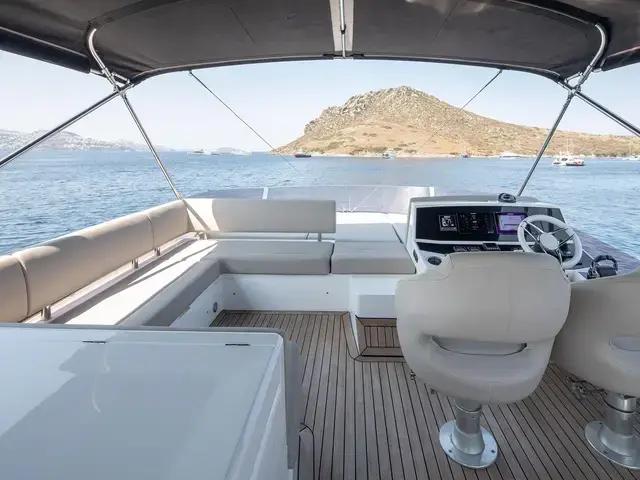 Sunseeker Manhattan 52