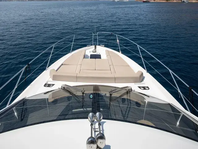 Sunseeker Manhattan 52