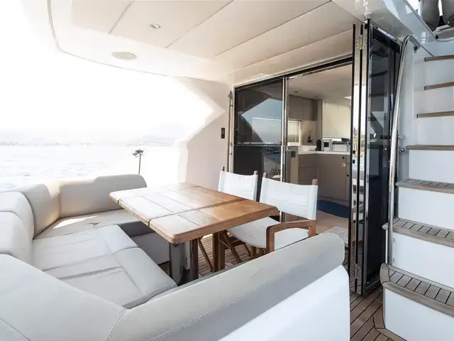 Sunseeker Manhattan 52