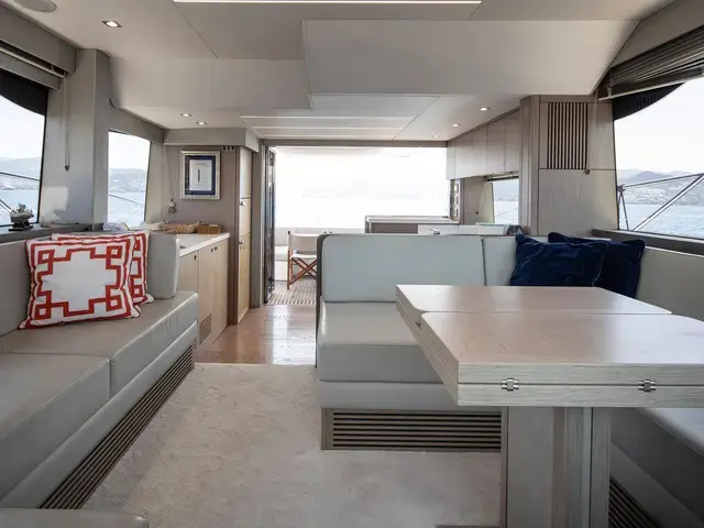 Sunseeker Manhattan 52