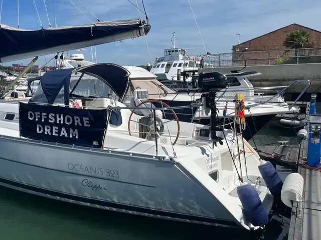 Beneteau Oceanis Clipper 323