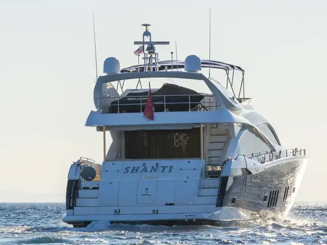 Sunseeker Predator 82