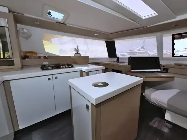 Fountaine Pajot Saona 47