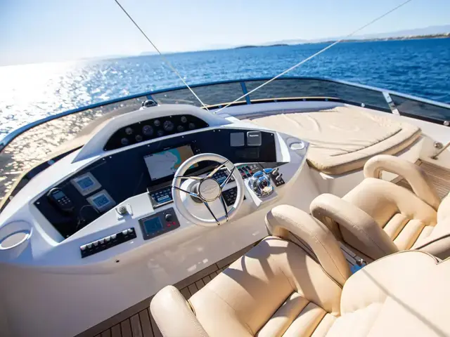 Sunseeker Predator 82