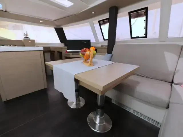 Fountaine Pajot Saona 47