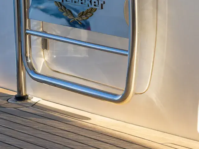 Sunseeker Predator 82