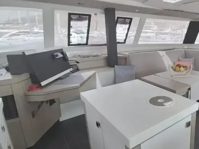 Fountaine Pajot Saona 47