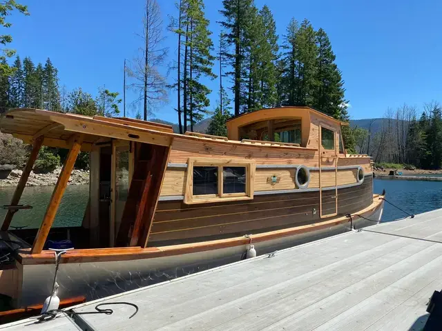 Custom Waterwoody 33 WaterWoody for sale in United States of America for £149,900