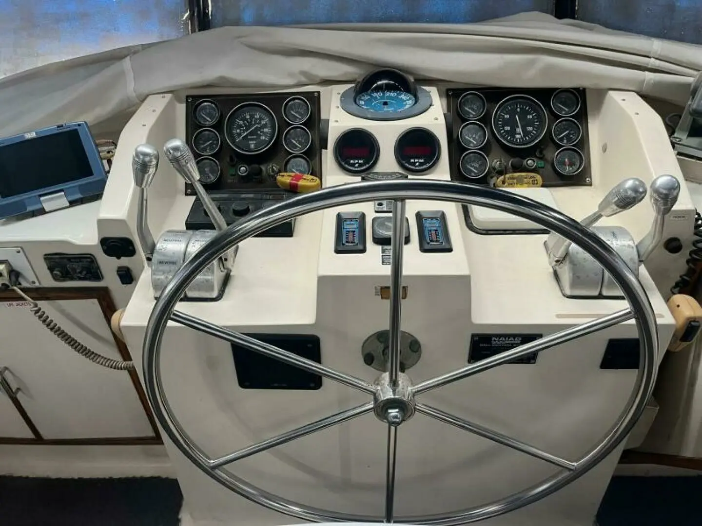 1988 Chb 46 motor yacht