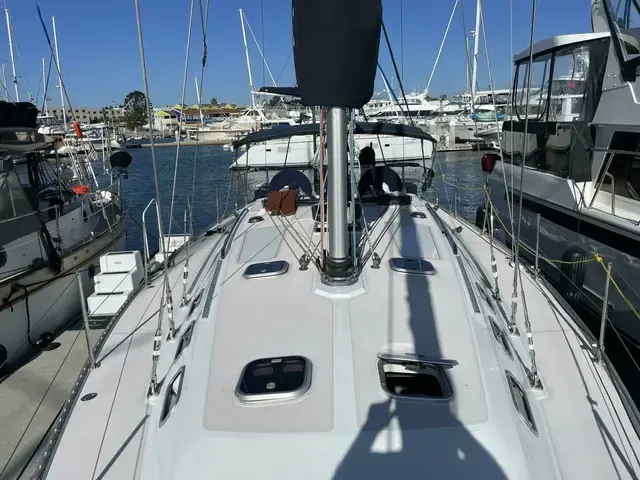 Catalina 400