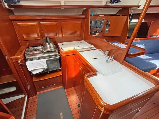 Beneteau Oceanis Clipper 373