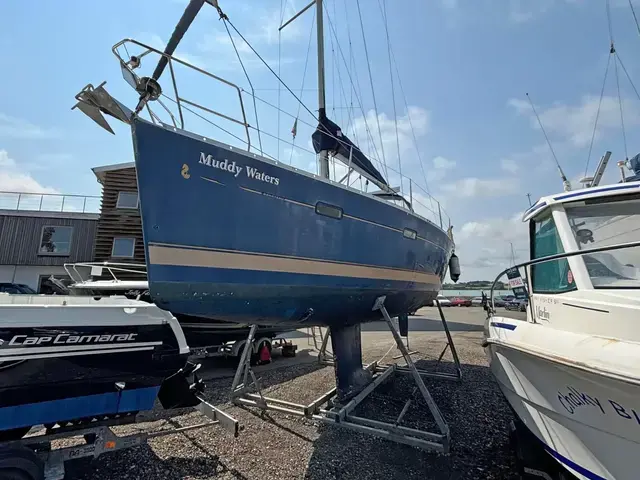 Beneteau Oceanis Clipper 373