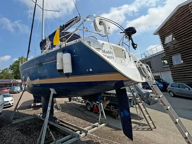 Beneteau Oceanis Clipper 373