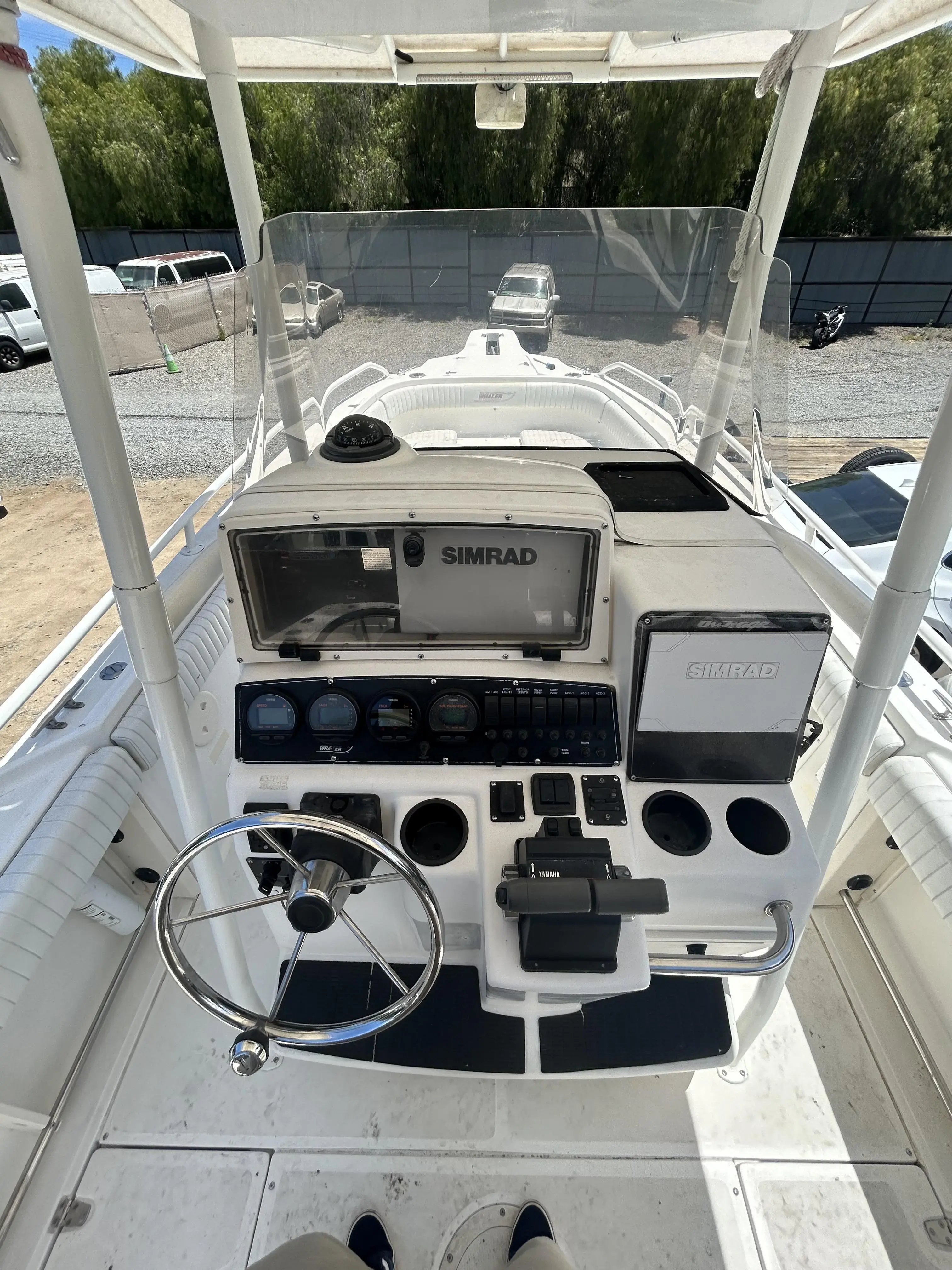 2000 Boston Whaler 300 outrage