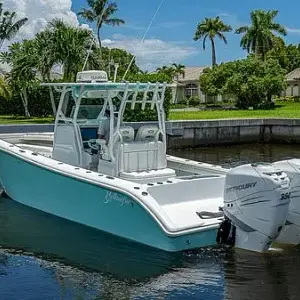 2017 Yellowfin 32