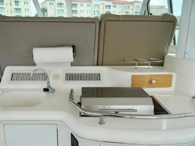 Sea Ray 48