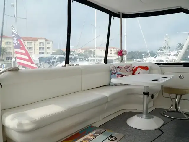 Sea Ray 48