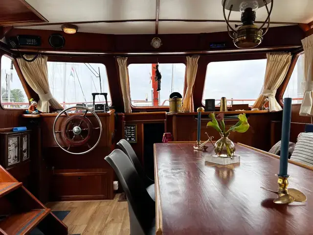 Motor Yacht Heijblom Noordzee Spiegelkotter 12.20 AK