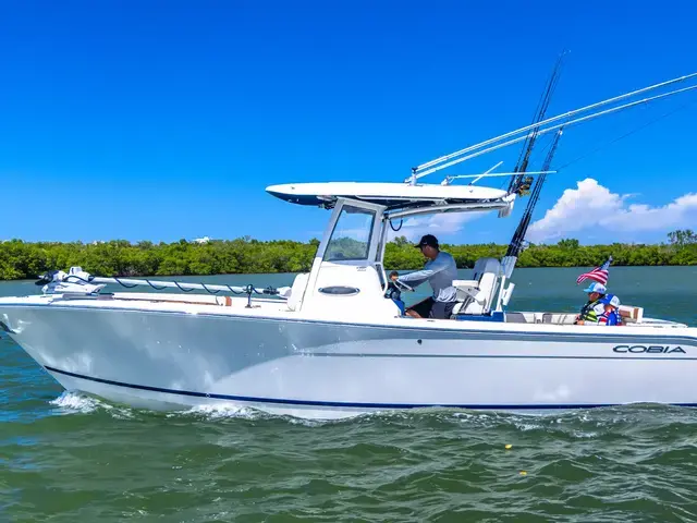 Cobia 285 Cc