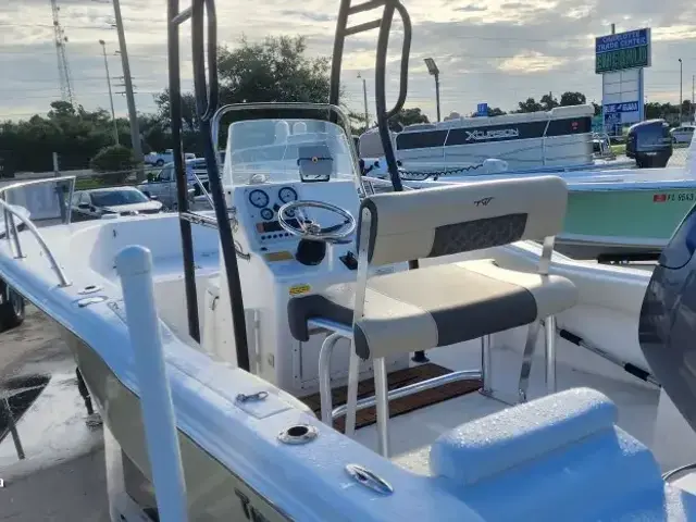 Tidewater Boats 180 CC Adventure