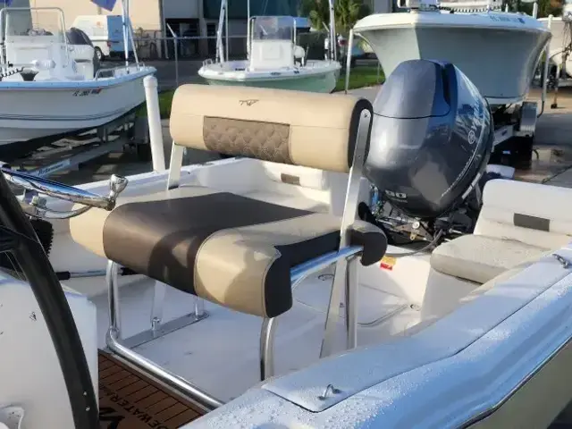 Tidewater Boats 180 CC Adventure