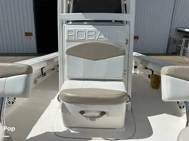 Robalo Cayman 246