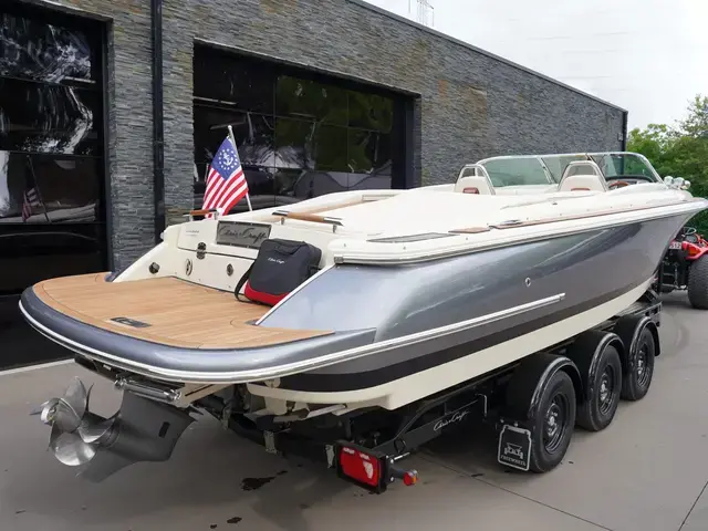 Chris Craft 27 Launch