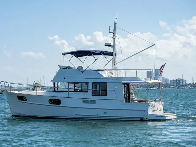 Beneteau Swift Trawler 44