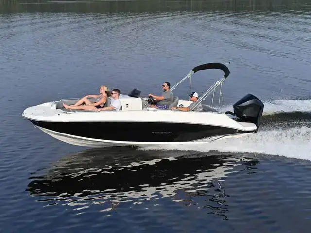 Stingray Boats 212 Sc