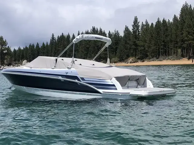 Formula 240 Bowrider