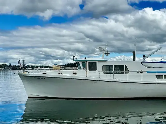 Custom 44'