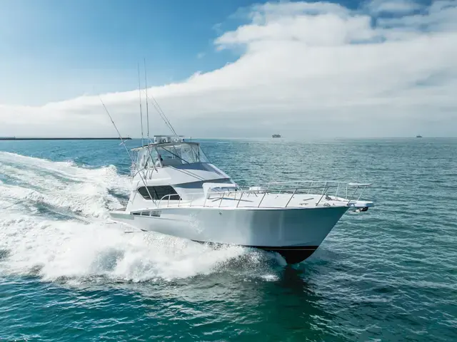 Hatteras 60'