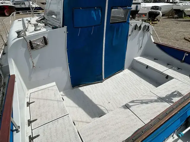 Tom Lack 9m Catalac Catamaran