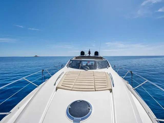 Sunseeker Predator 64